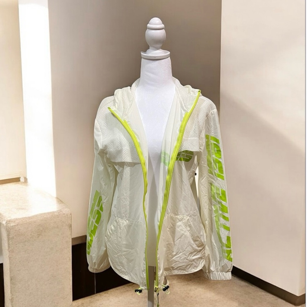 Guess White and Neon Green Hooded Sweater